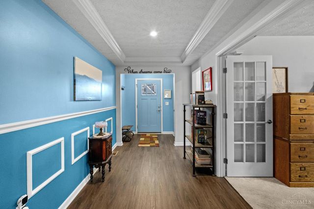 9625 Forest Hill Drive, Harrison, OH 45030