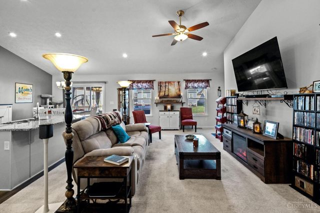 9625 Forest Hill Drive, Harrison, OH 45030