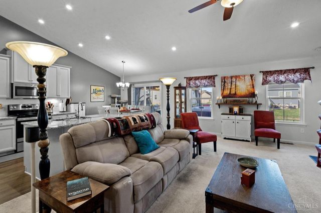 9625 Forest Hill Drive, Harrison, OH 45030