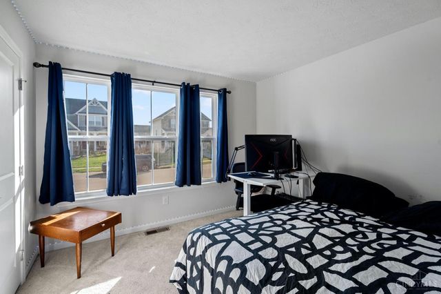 9625 Forest Hill Drive, Harrison, OH 45030