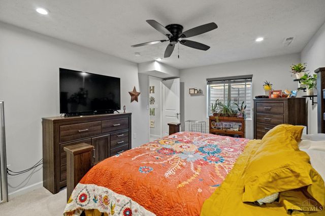 9625 Forest Hill Drive, Harrison, OH 45030