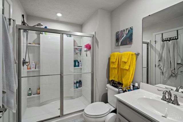 9625 Forest Hill Drive, Harrison, OH 45030