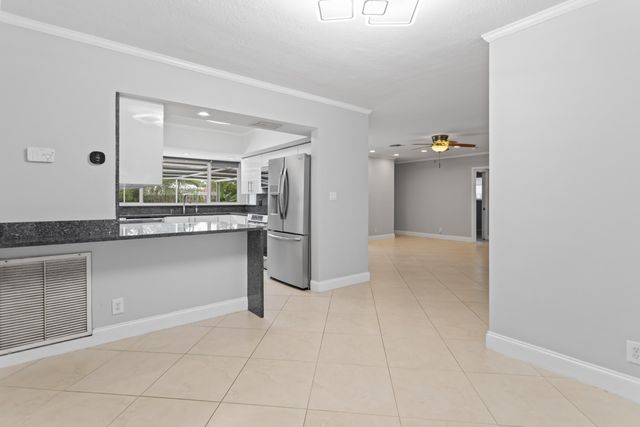 5281 SW 4th Court, Plantation, FL 33317