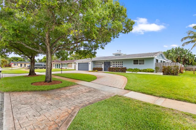 5281 SW 4th Court, Plantation, FL 33317