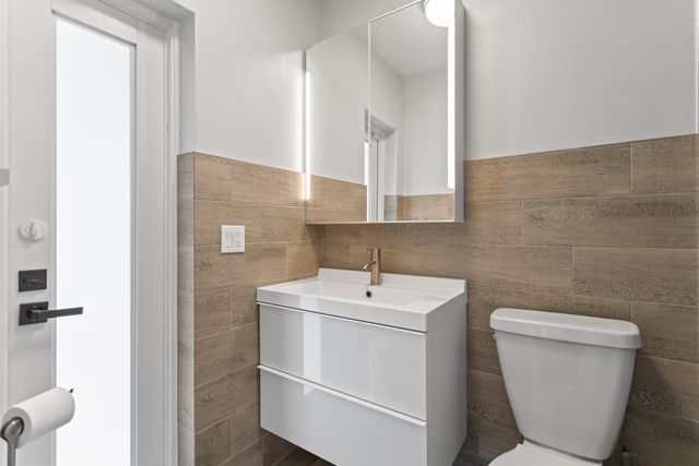 5281 SW 4th Court, Plantation, FL 33317