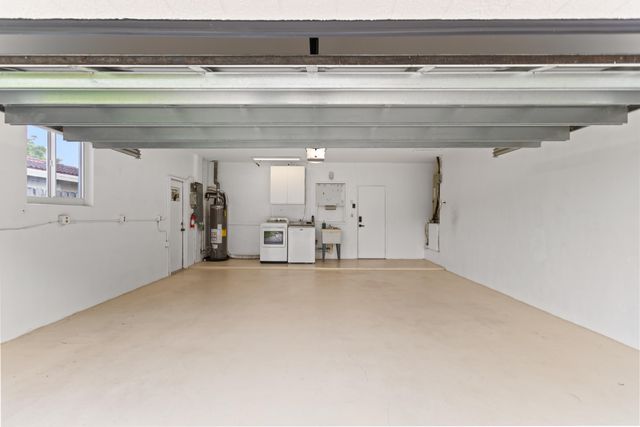 5281 SW 4th Court, Plantation, FL 33317