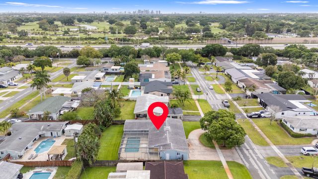 5281 SW 4th Court, Plantation, FL 33317