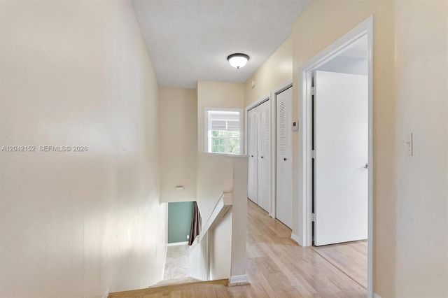 1552 Barcelona Way 619, Weston, FL 33327