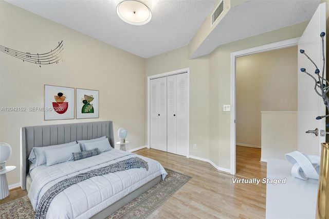 1552 Barcelona Way 619, Weston, FL 33327
