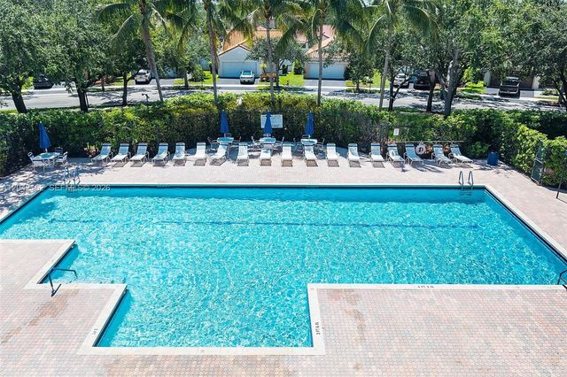 1552 Barcelona Way 619, Weston, FL 33327
