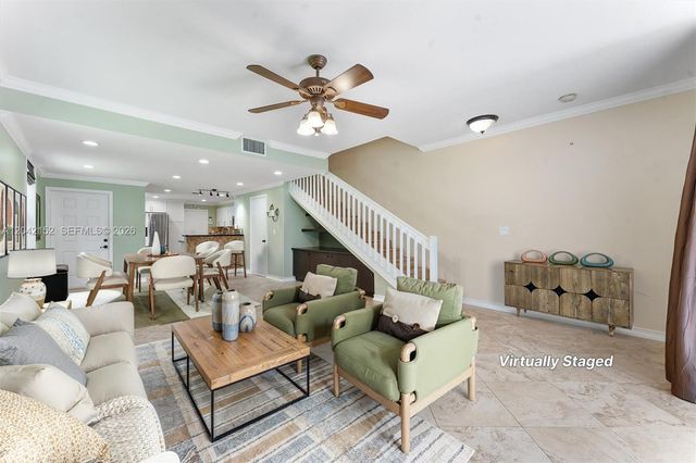1552 Barcelona Way 619, Weston, FL 33327