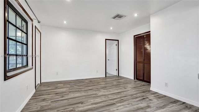 1007 N 31st Road, Hollywood, FL 33021