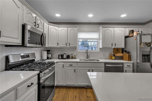 4996 Thurston Avenue, Hamburg, NY 14219