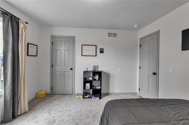 4996 Thurston Avenue, Hamburg, NY 14219