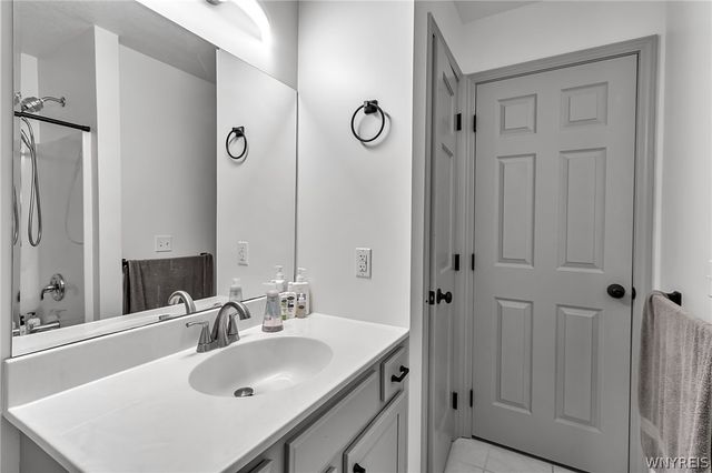 4996 Thurston Avenue, Hamburg, NY 14219