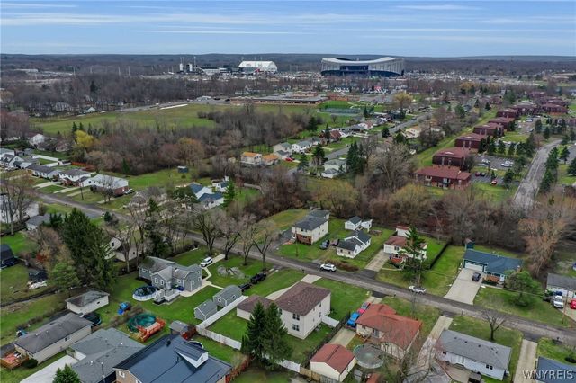 4996 Thurston Avenue, Hamburg, NY 14219