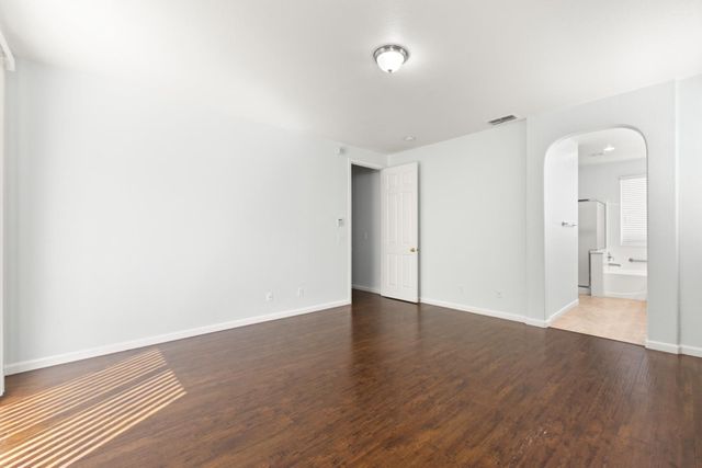 5000 Millner Way, Elk Grove, CA 95757