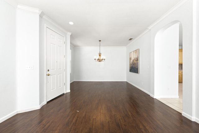 5000 Millner Way, Elk Grove, CA 95757