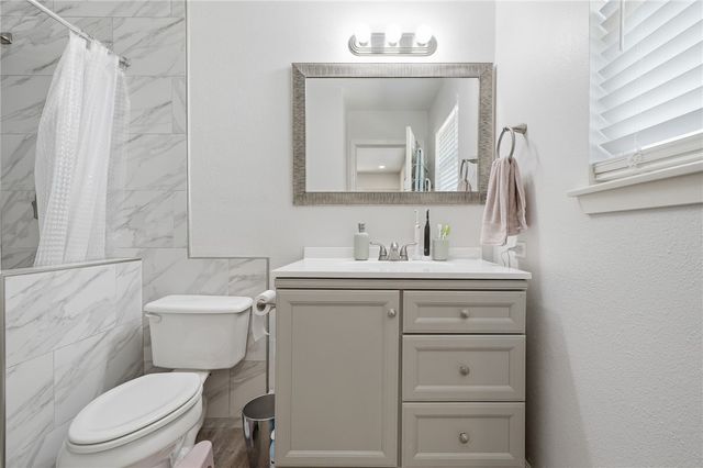 3518 Lariat Lane, Corpus Christi, TX 78415