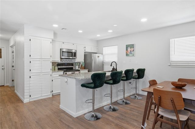 3518 Lariat Lane, Corpus Christi, TX 78415