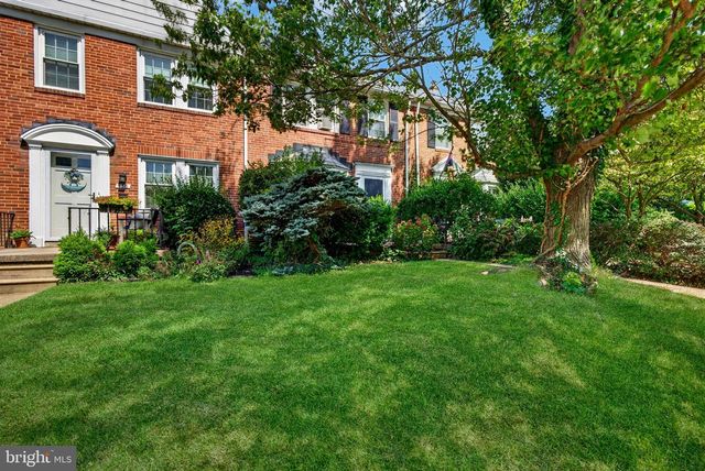 140 HOPKINS RD, Baltimore, MD 21212