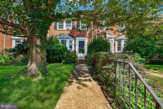 140 HOPKINS RD, Baltimore, MD 21212