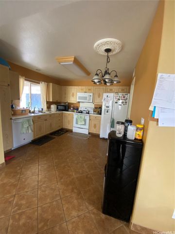 91-1023 Kailoa Street, Ewa Beach, HI 96706
