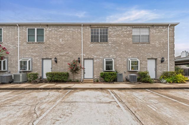 7643 Cambridge Street 7643, Houston, TX 77054