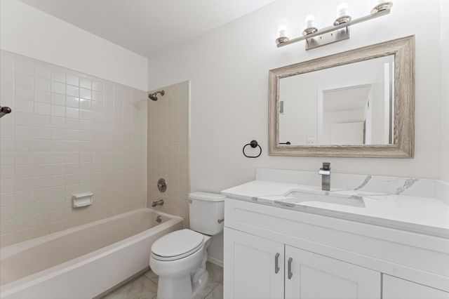 7643 Cambridge Street 7643, Houston, TX 77054