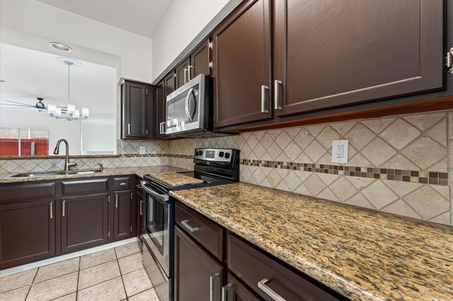 7643 Cambridge Street 7643, Houston, TX 77054