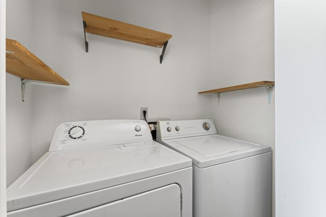 7643 Cambridge Street 7643, Houston, TX 77054