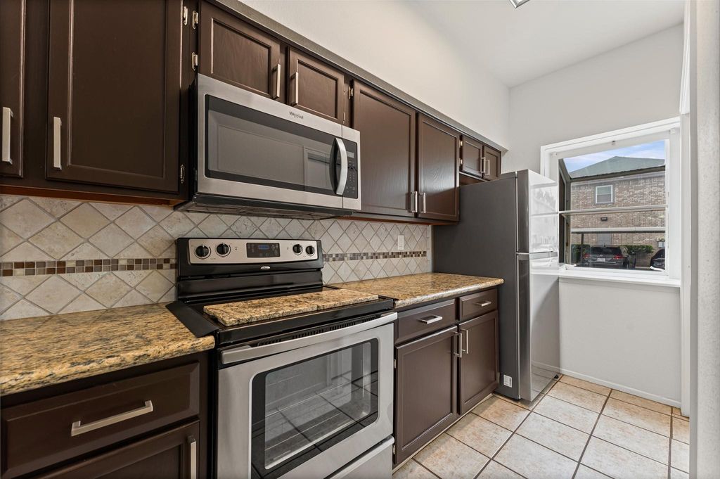 7643 Cambridge Street 7643, Houston, TX 77054