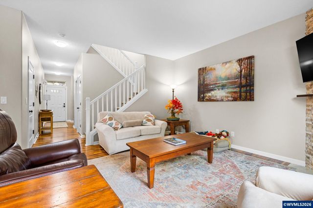 3065 Elliot St NW, Salem, OR 97304