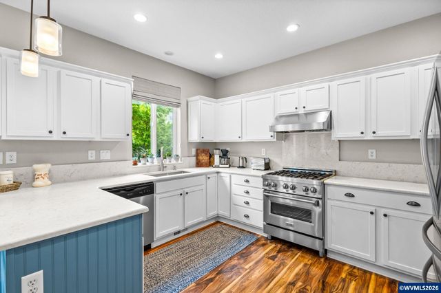 3065 Elliot St NW, Salem, OR 97304