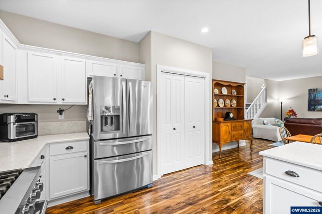3065 Elliot St NW, Salem, OR 97304