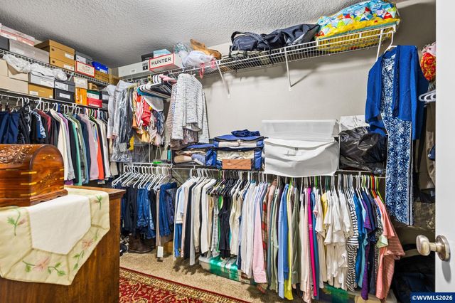 3065 Elliot St NW, Salem, OR 97304