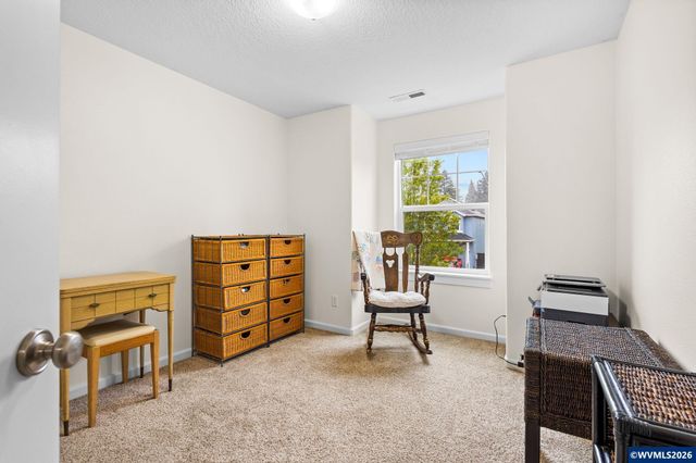 3065 Elliot St NW, Salem, OR 97304