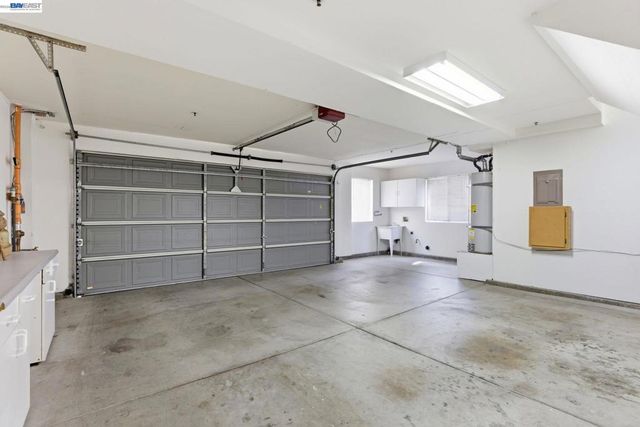 9003 Falcon St, Danville, CA 94506