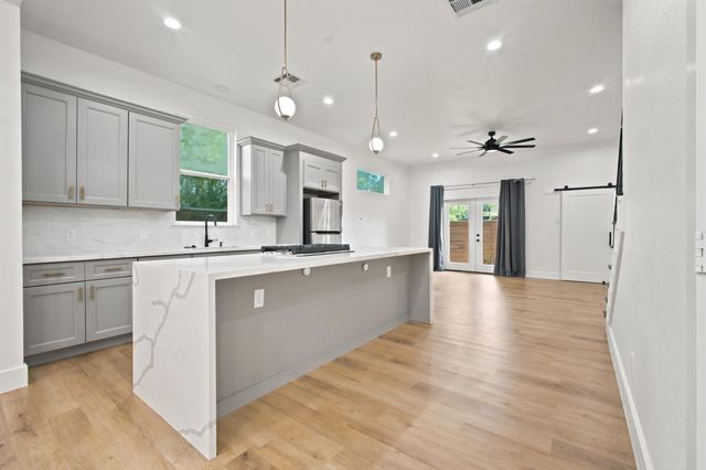 4217 Hare Street A, Houston, TX 77020