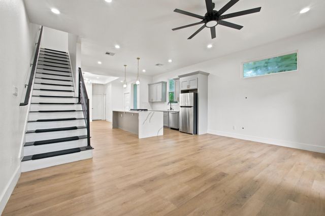 4217 Hare Street A, Houston, TX 77020