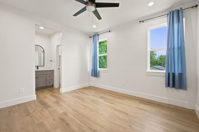 4217 Hare Street A, Houston, TX 77020