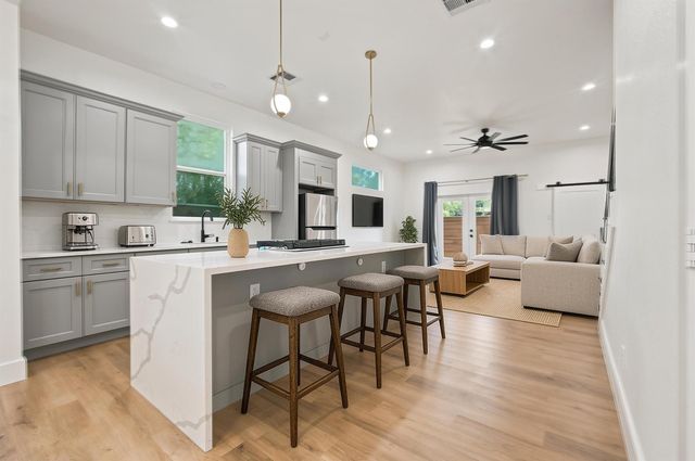 4217 Hare Street A, Houston, TX 77020