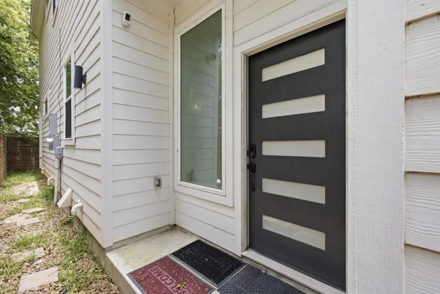 4217 Hare Street A, Houston, TX 77020