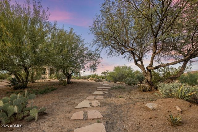 32005 N 140TH Place, Scottsdale, AZ 85262