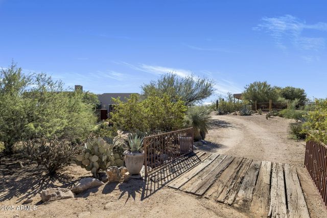 32005 N 140TH Place, Scottsdale, AZ 85262