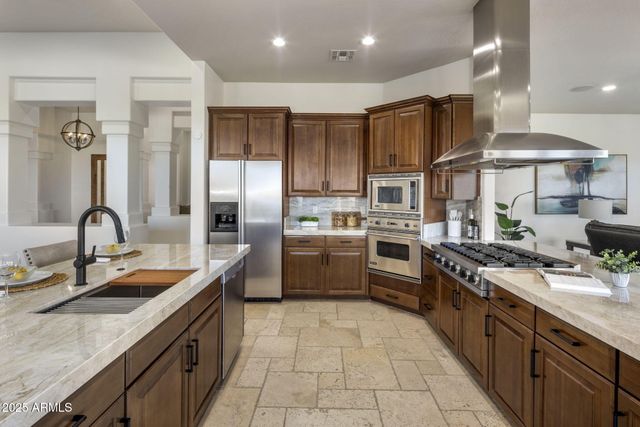 32005 N 140TH Place, Scottsdale, AZ 85262