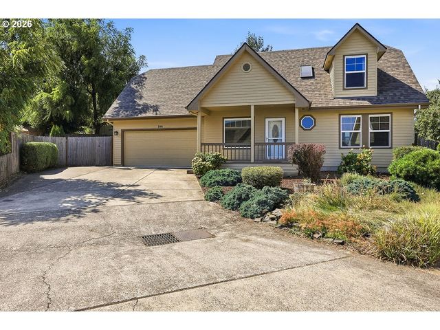 196 S 72ND St, Springfield, OR 97478