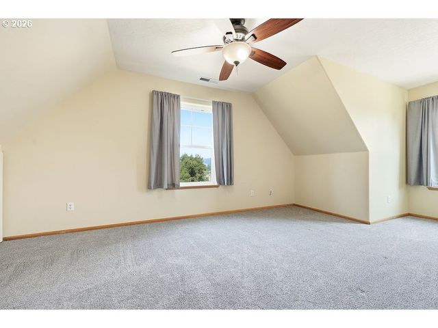 196 S 72ND St, Springfield, OR 97478