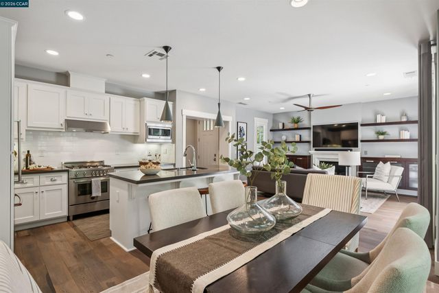18 Brookstone Ln, Danville, CA 94526