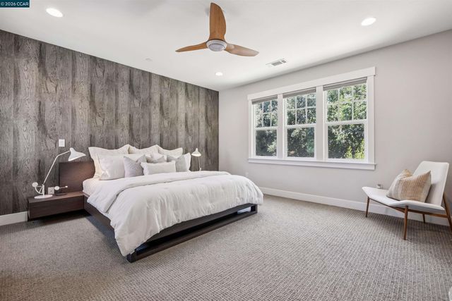 18 Brookstone Ln, Danville, CA 94526